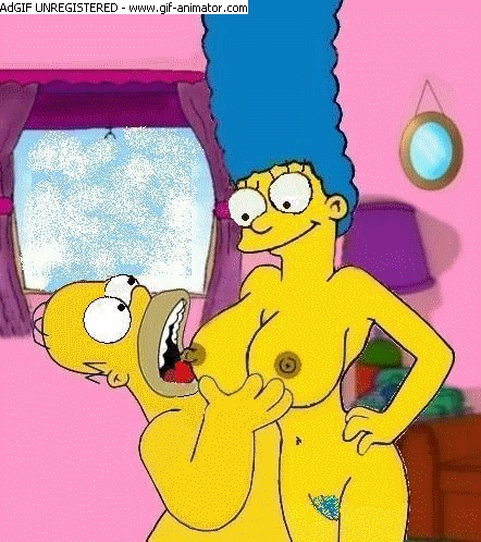 Homero le hace una chupadita de tetas a Marge